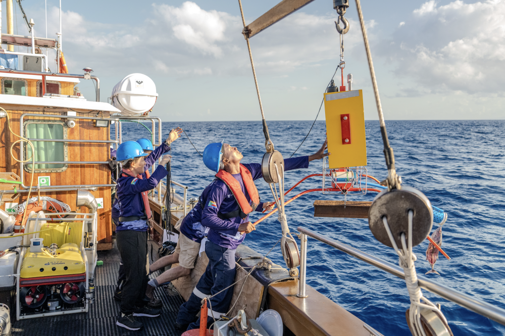 Comorian scientists collect data supporting 30x30 marine protected areas in Comoros during Nekton ocean research mission.